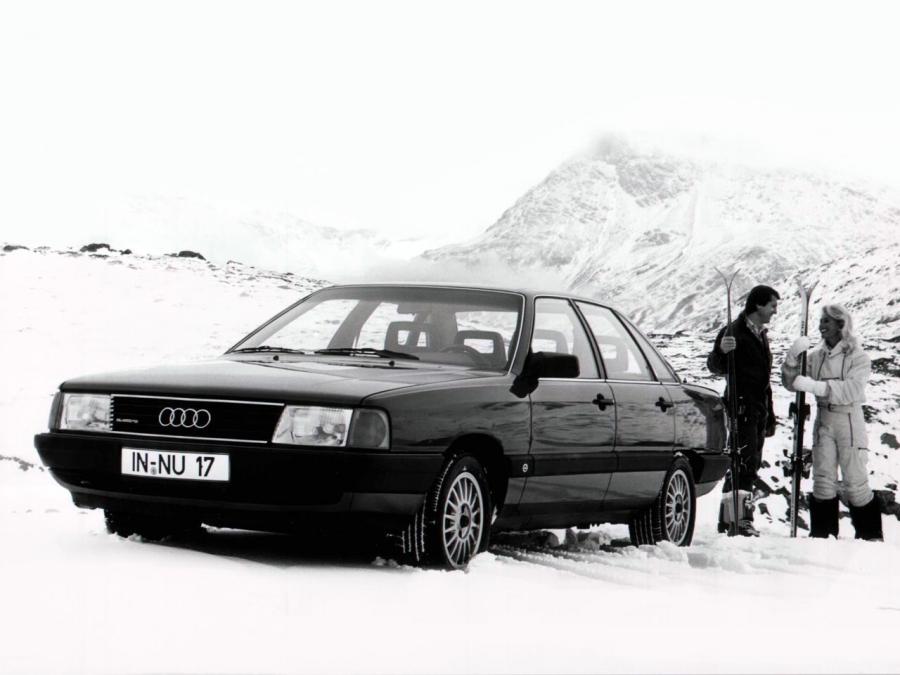  Audi 100 Quattro 1982 года  (фото 5 из 11)